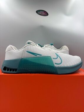 Nike Metcon 9 White Dusty Cactus BRAND NEW Size 10